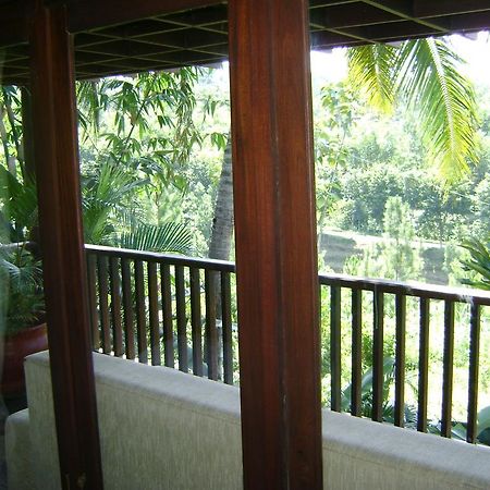 Swaloh Resort & Spa Kalangbret Camera foto