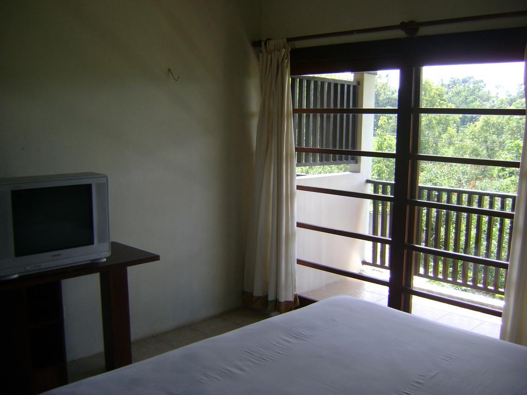 Swaloh Resort & Spa Kalangbret Camera foto