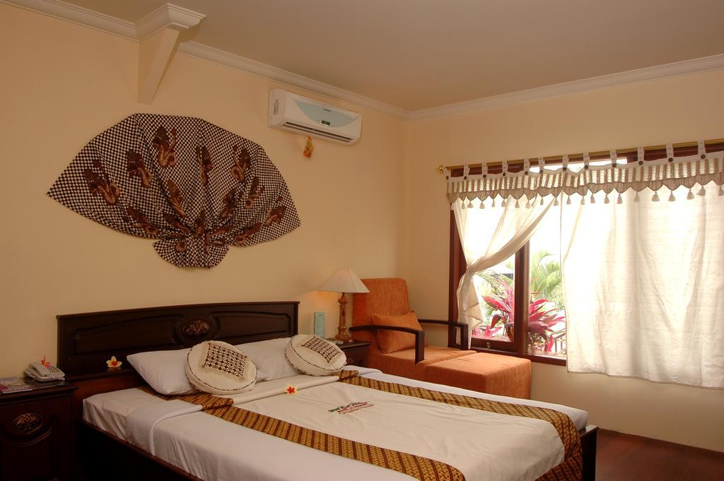 Swaloh Resort & Spa Kalangbret Esterno foto